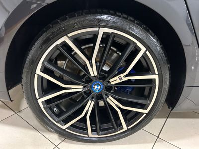 2021 BMW 5 Series