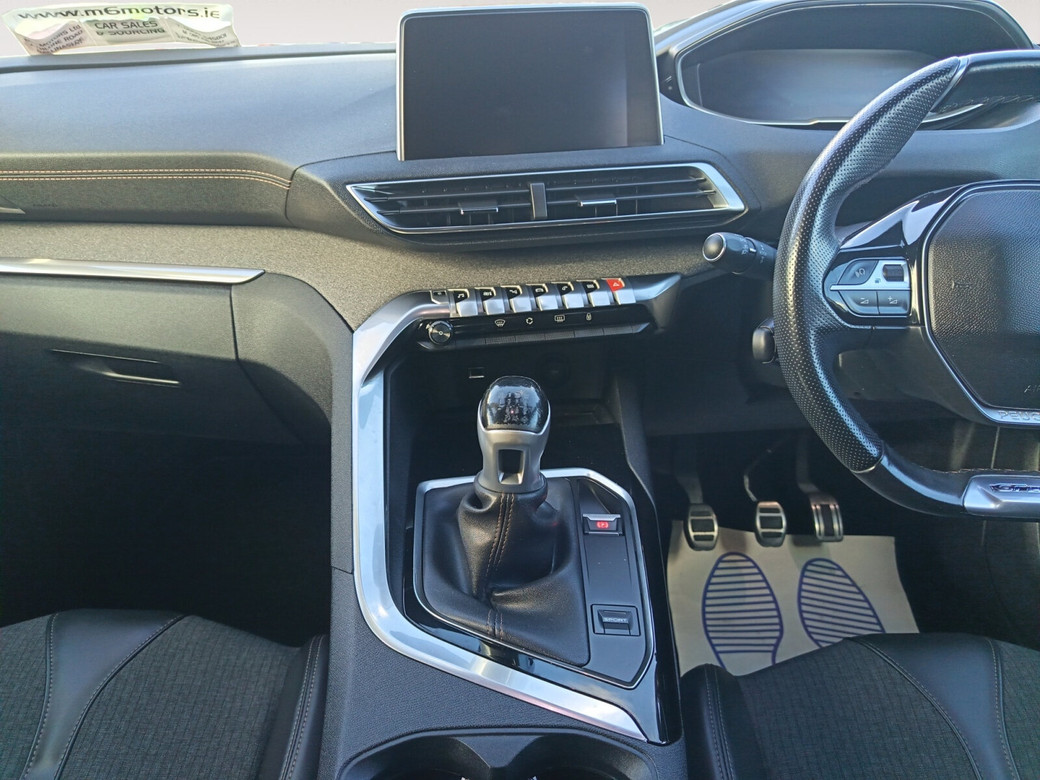 2018 Peugeot 5008