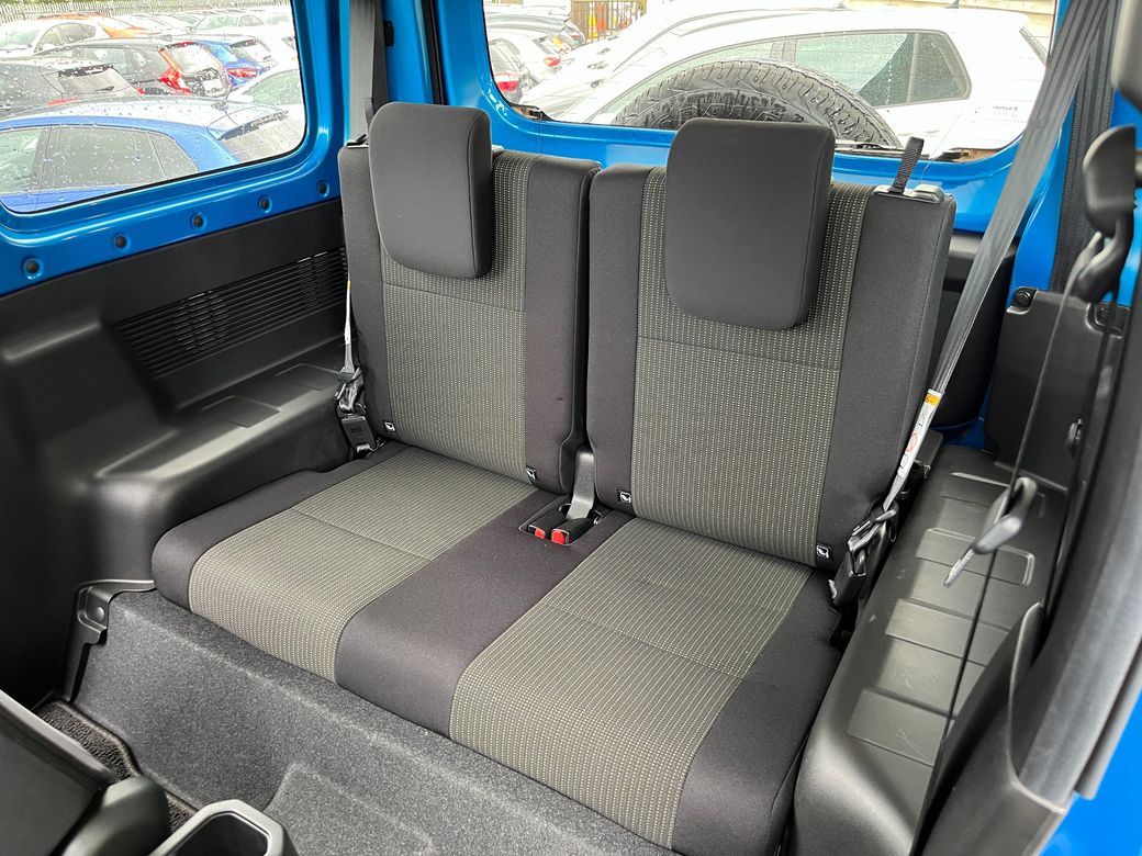 2023 Suzuki Jimny