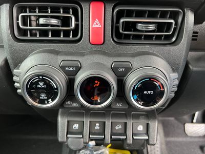 2025 Suzuki Jimny