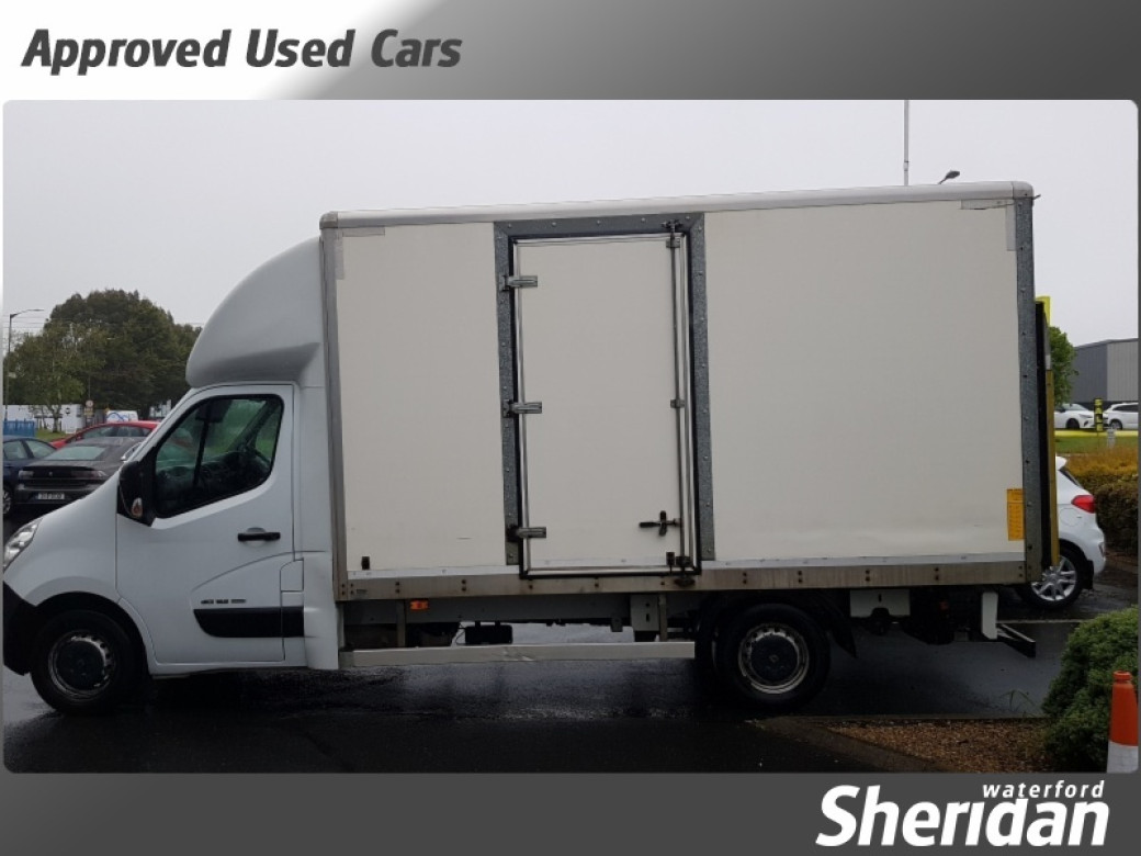 2017 Renault Master