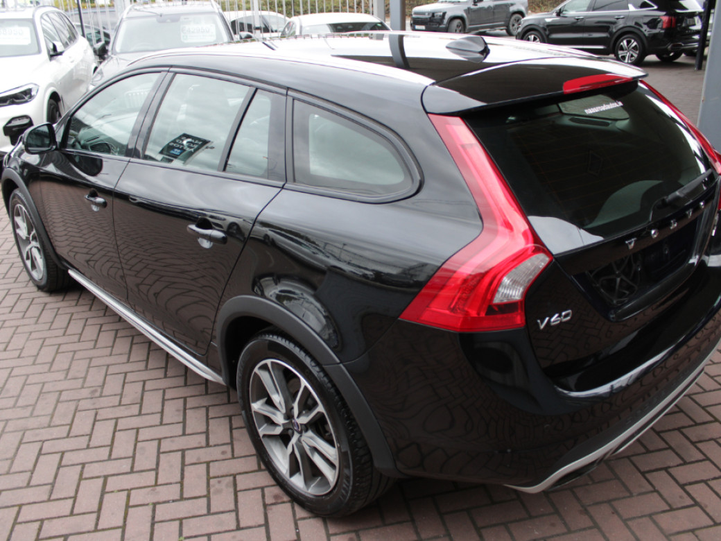 2017 Volvo V60