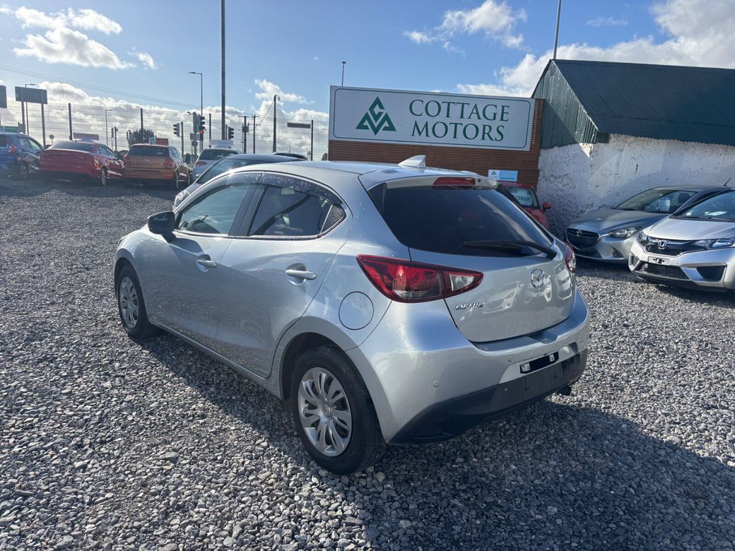 2017 Mazda Demio