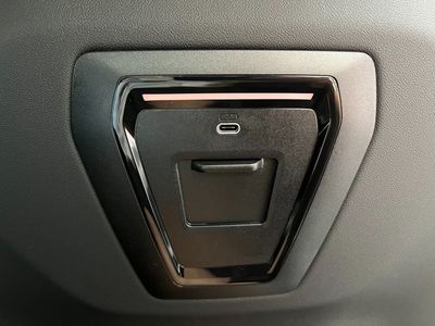 2024 BMW i5
