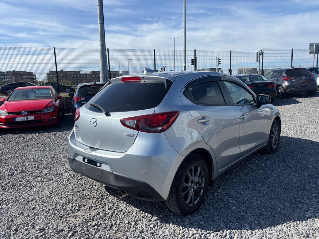2017 Mazda Demio