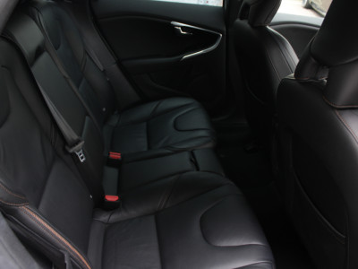 2016 Volvo V40 Cross Country