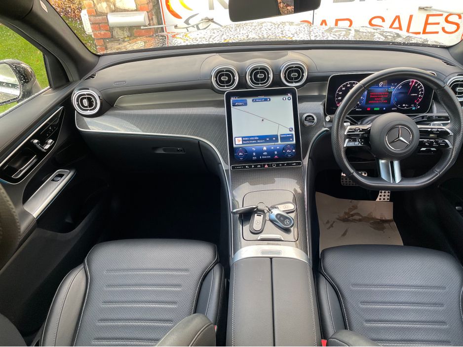 2024 Mercedes-Benz GLC Class