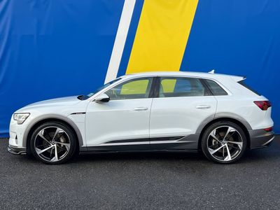 2020 Audi e-tron