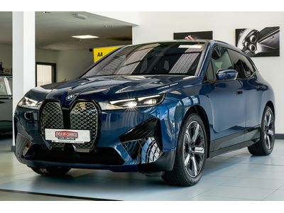 2023 BMW iX