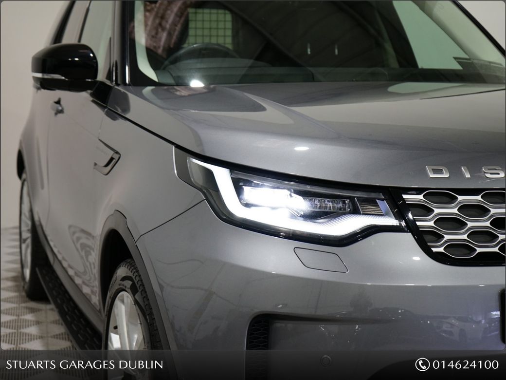 2024 Land Rover Discovery