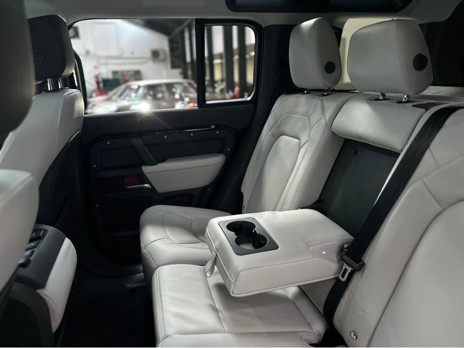 2026 Land Rover Defender