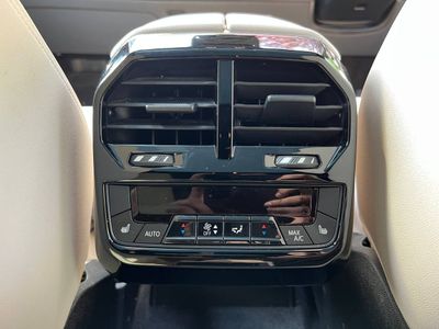 2023 BMW iX