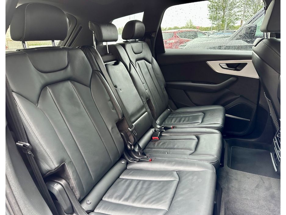 2022 Audi Q7