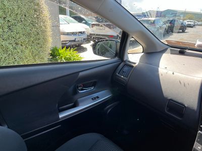 2018 Toyota Prius Alpha