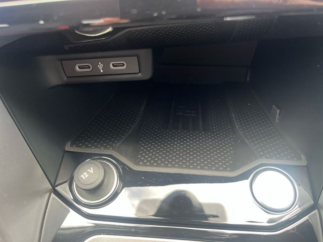 2025 Volkswagen T-Roc