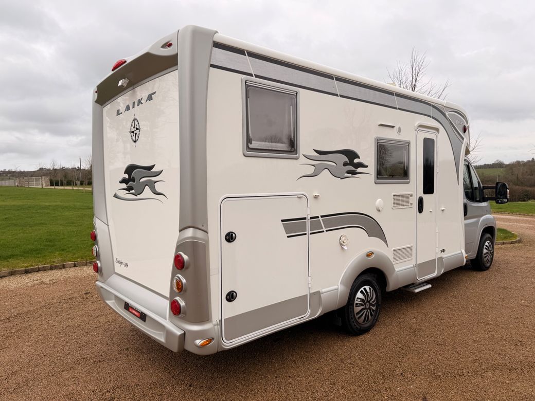 2016 LAIKA ECOVIP 309 LOW PROFILE R.H.D