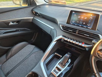2020 Peugeot 5008