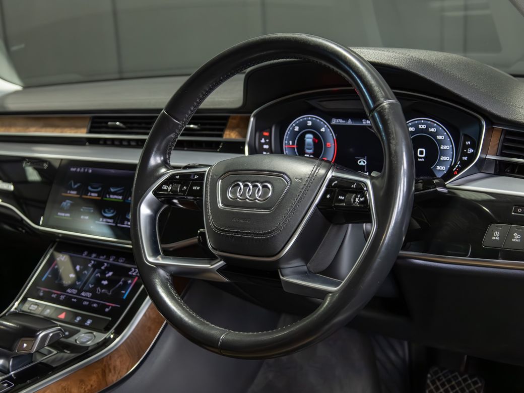 2018 Audi A8