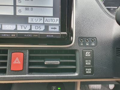 2014 Toyota Noah