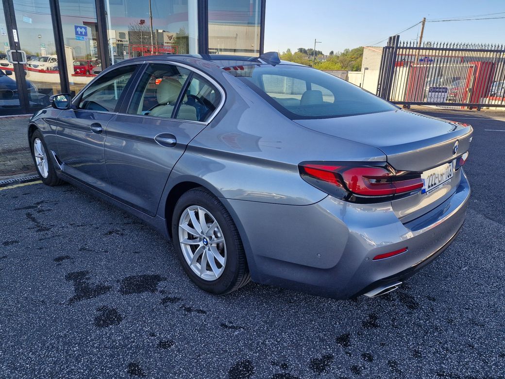 2022 BMW 5 Series