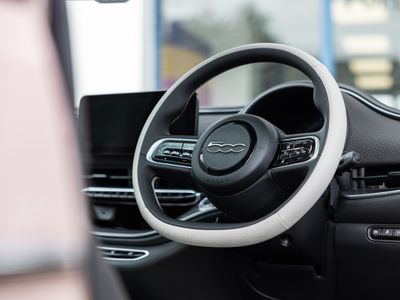 2025 Fiat 500
