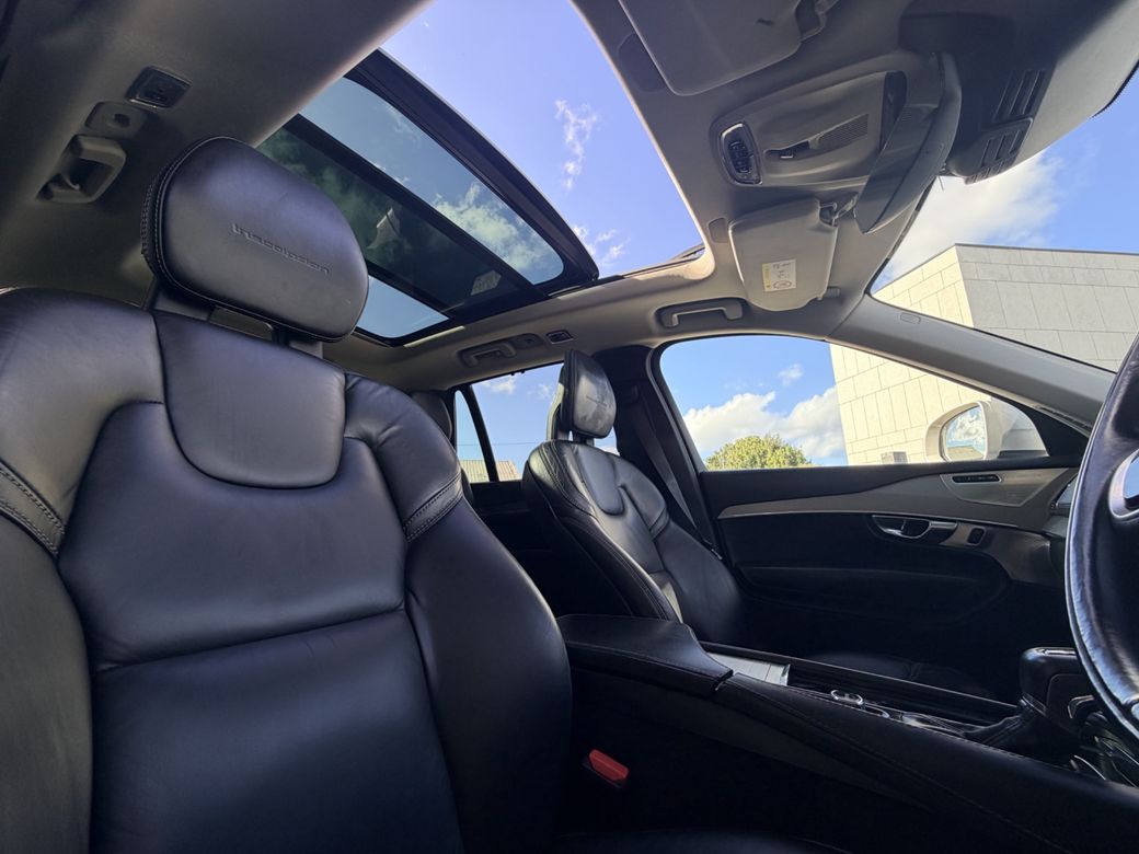 2015 Volvo XC90