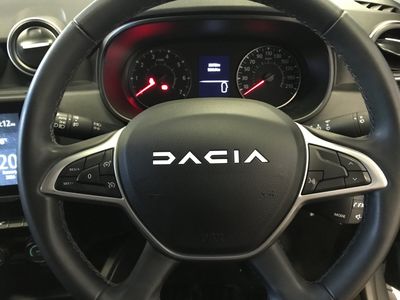 2023 Dacia Duster