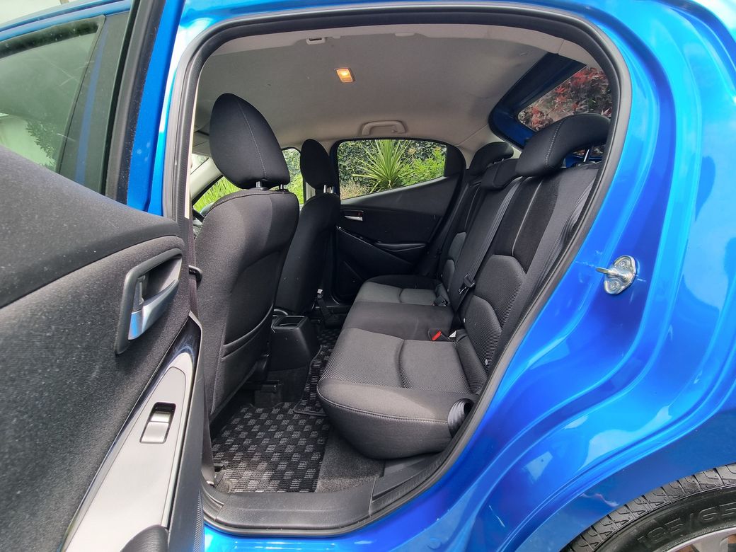 2017 Mazda Demio