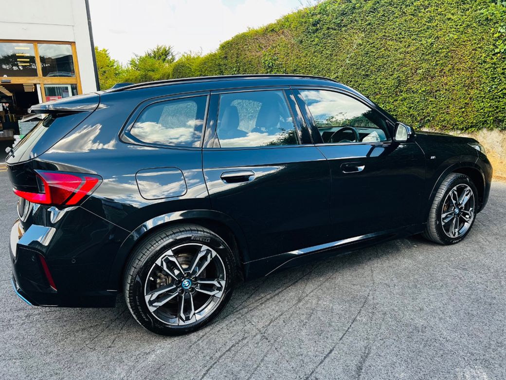 2023 BMW iX1