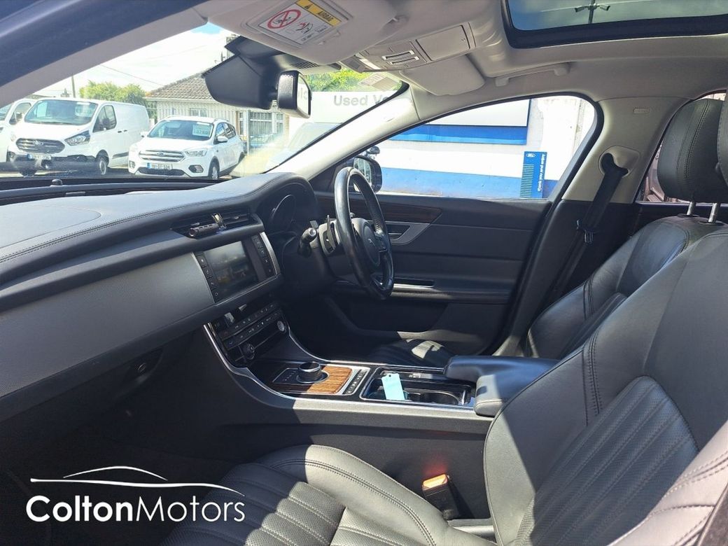 2016 Jaguar XF