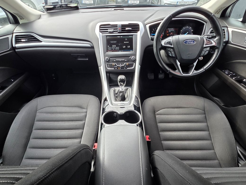 2016 Ford Mondeo