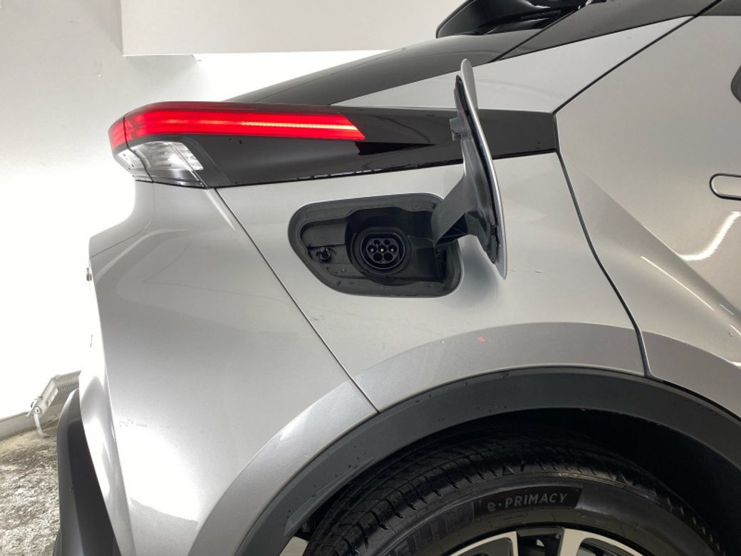 2025 Toyota C-HR