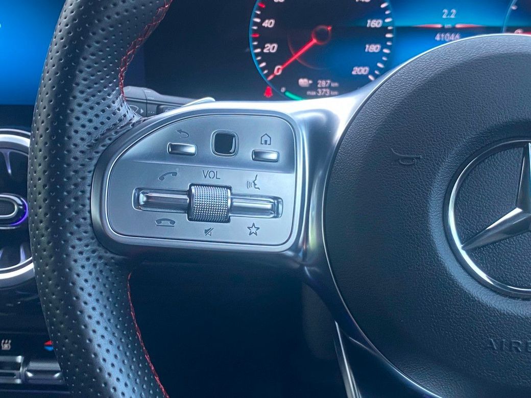 2023 Mercedes-Benz EQB