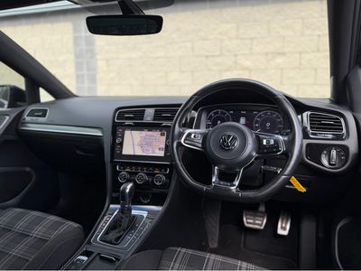 2017 Volkswagen Golf
