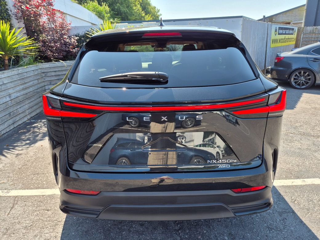 2023 Lexus NX 450H+