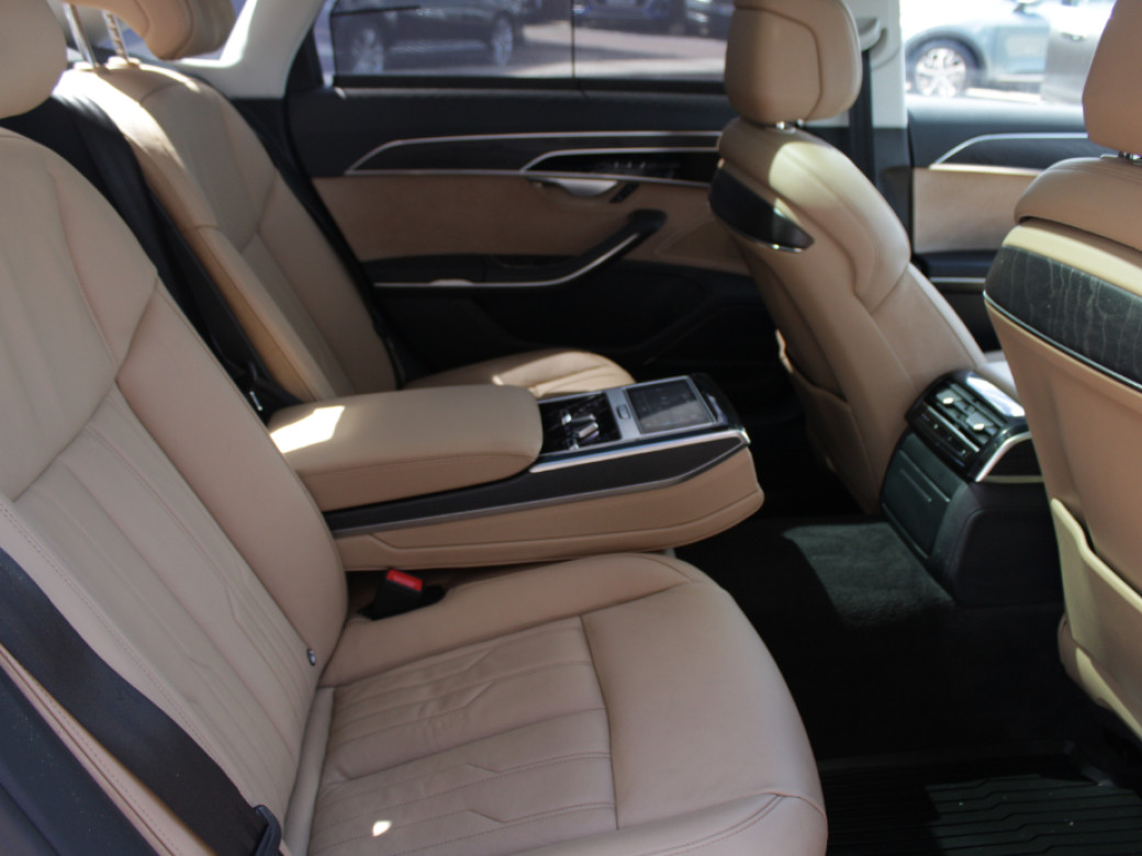 2018 Audi A8
