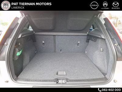 2023 Volvo XC40