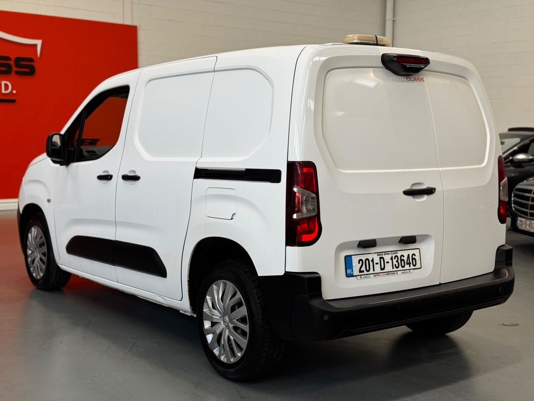 2020 Peugeot Partner
