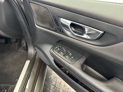 2021 Volvo V60