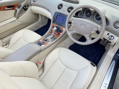 2005 Mercedes-Benz SL Class