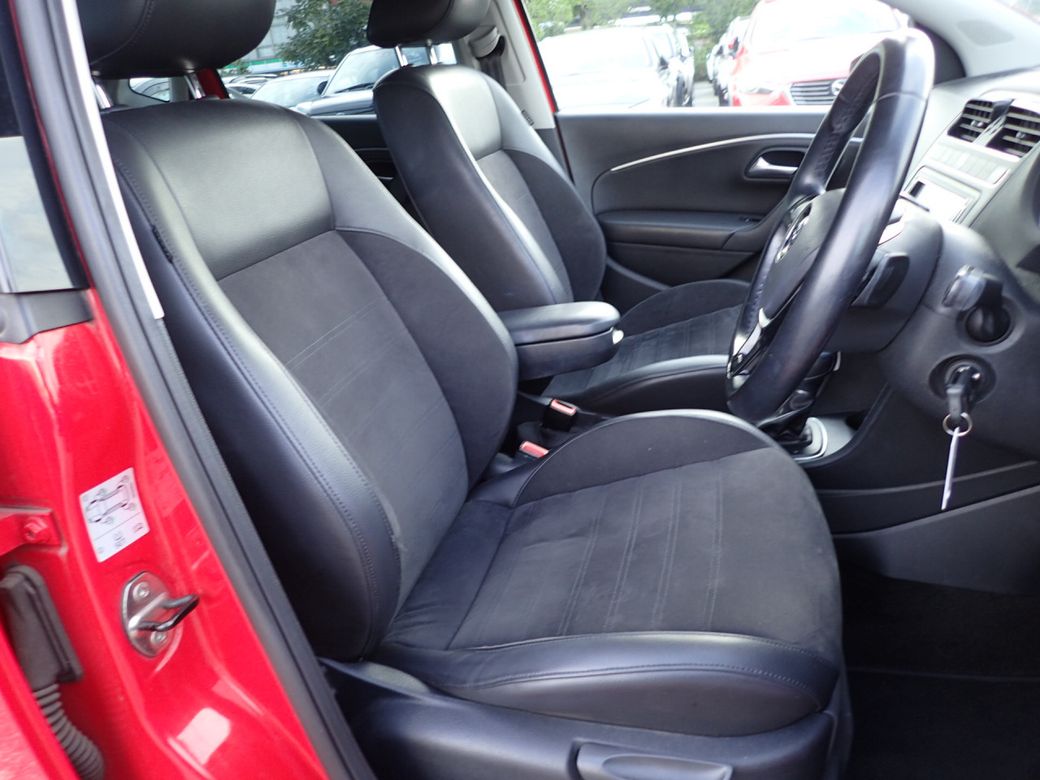 2016 Volkswagen Polo