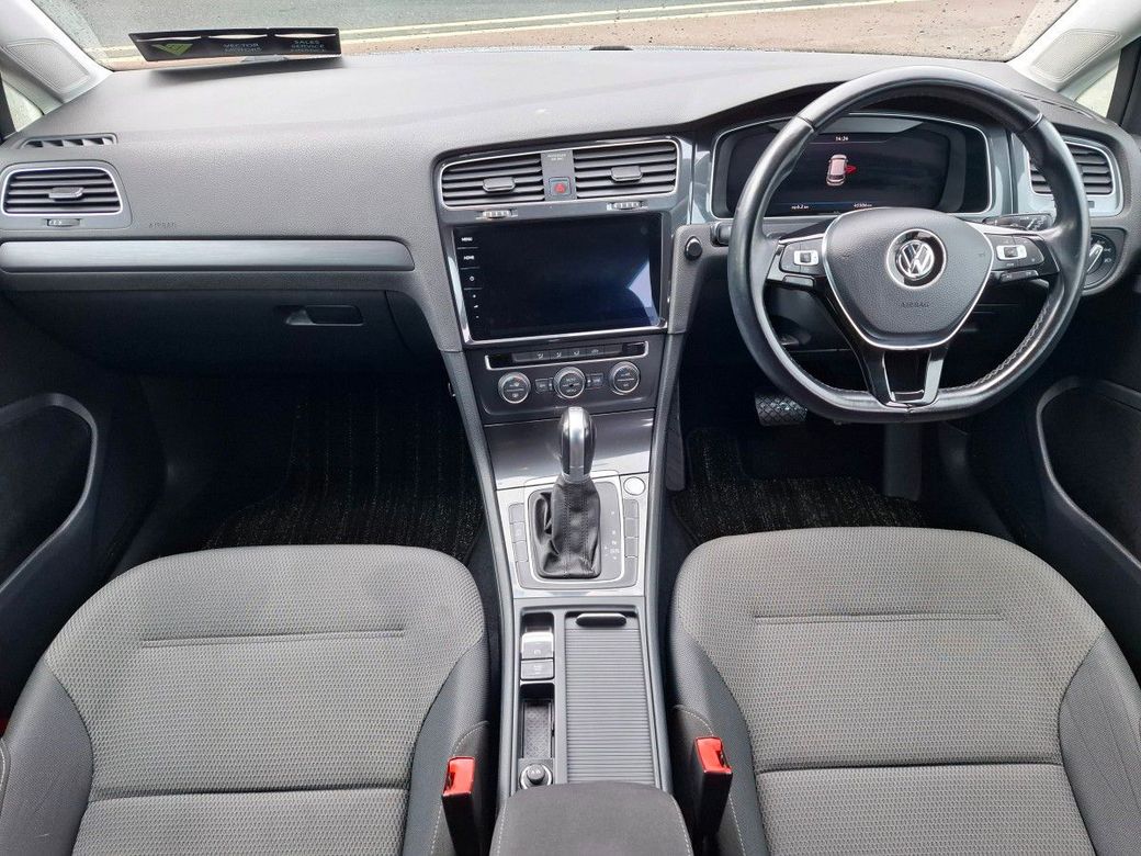 2019 Volkswagen Golf
