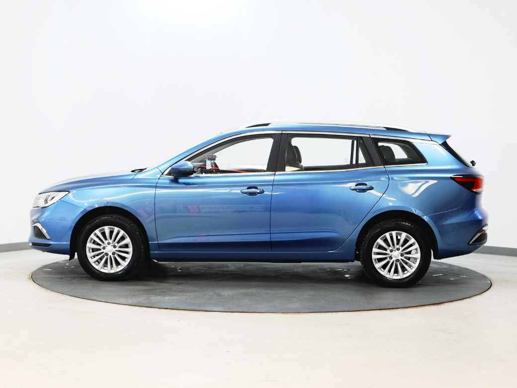 2022 MG 5