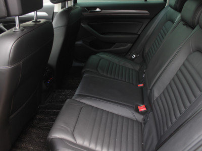 2019 Volkswagen Passat