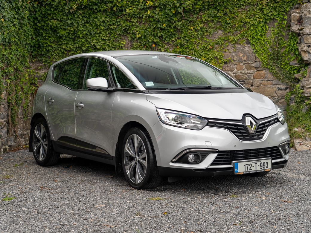 2017 Renault Scenic