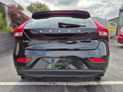 2018 Volvo V40