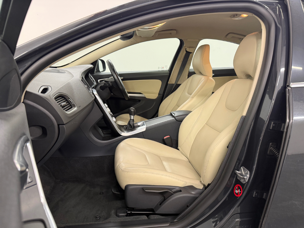 2015 Volvo S60