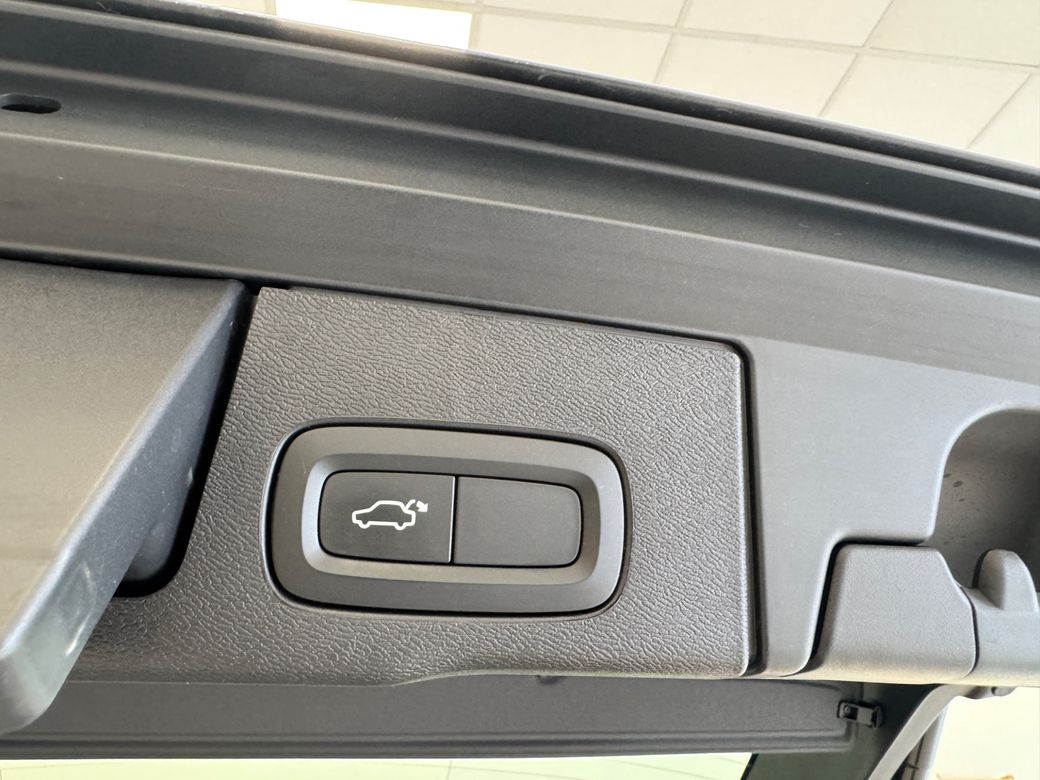 2024 Volvo XC60
