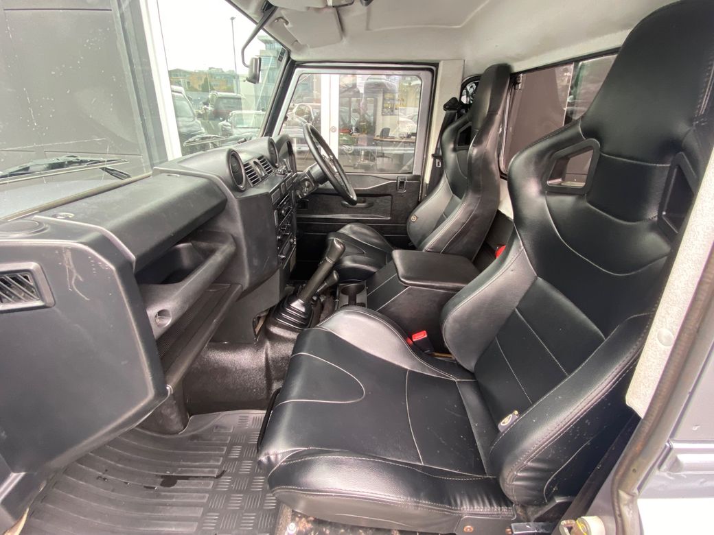 2011 Land Rover Defender