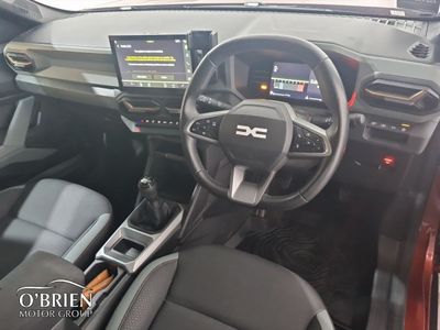 2025 Dacia Duster